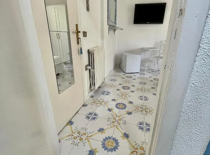 ベッド・アンド・ブレックファスト La Bicocca Di Annavi Forio di Ischia