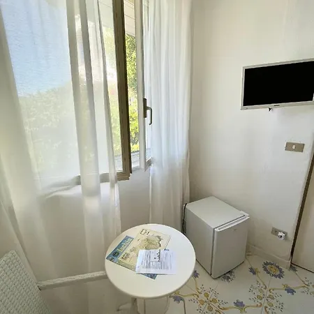 La Bicocca Di Annavi فندق مبيت وإفطار 4*